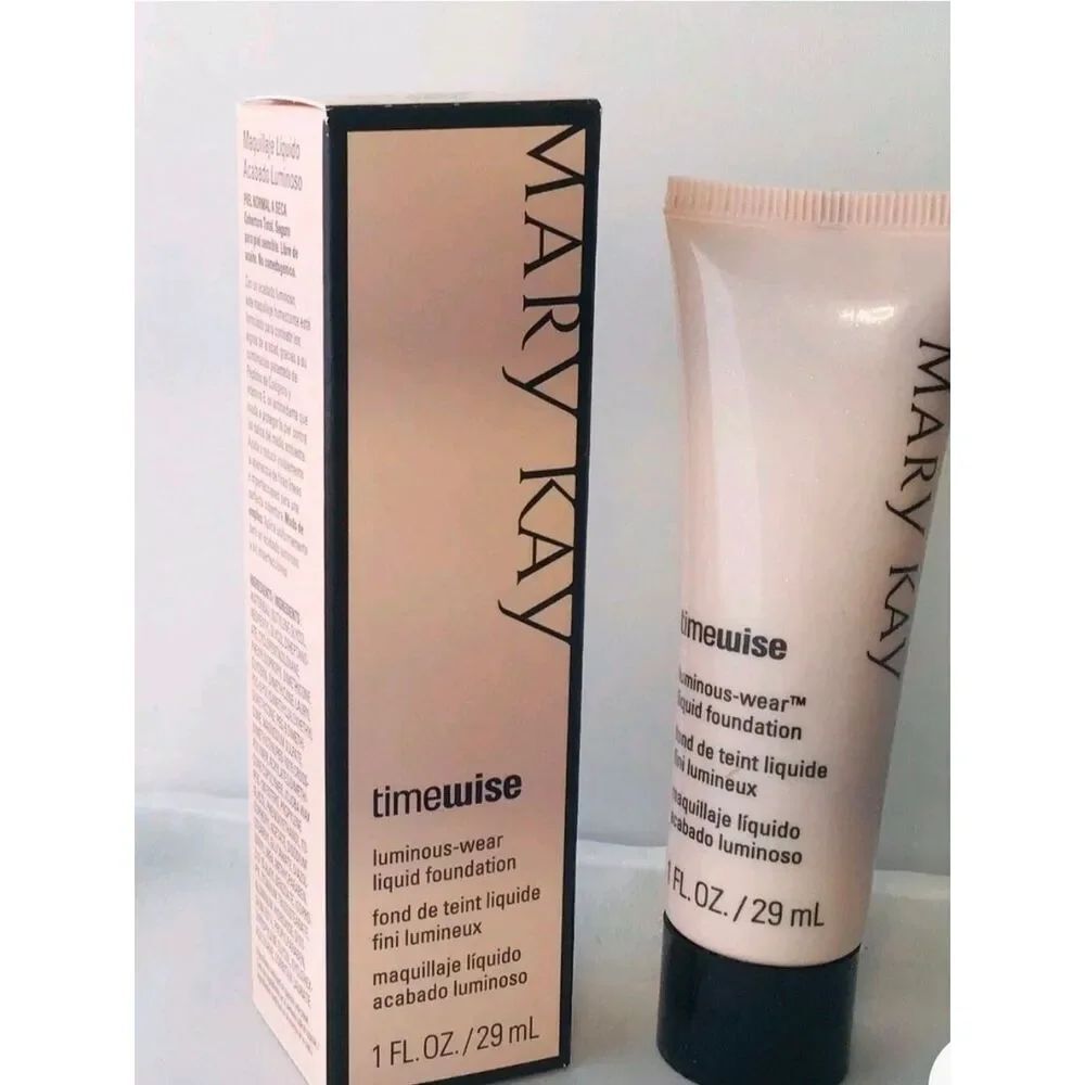 NIB Mary Kay TimeWise Ivory 4 Luminous Liquid Foundation w/Box 038699